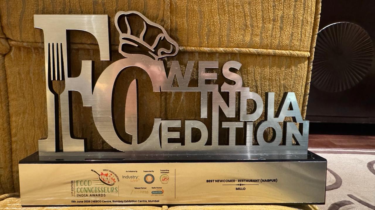 The Food Connoisseurs India Awards, West India Edition trophy