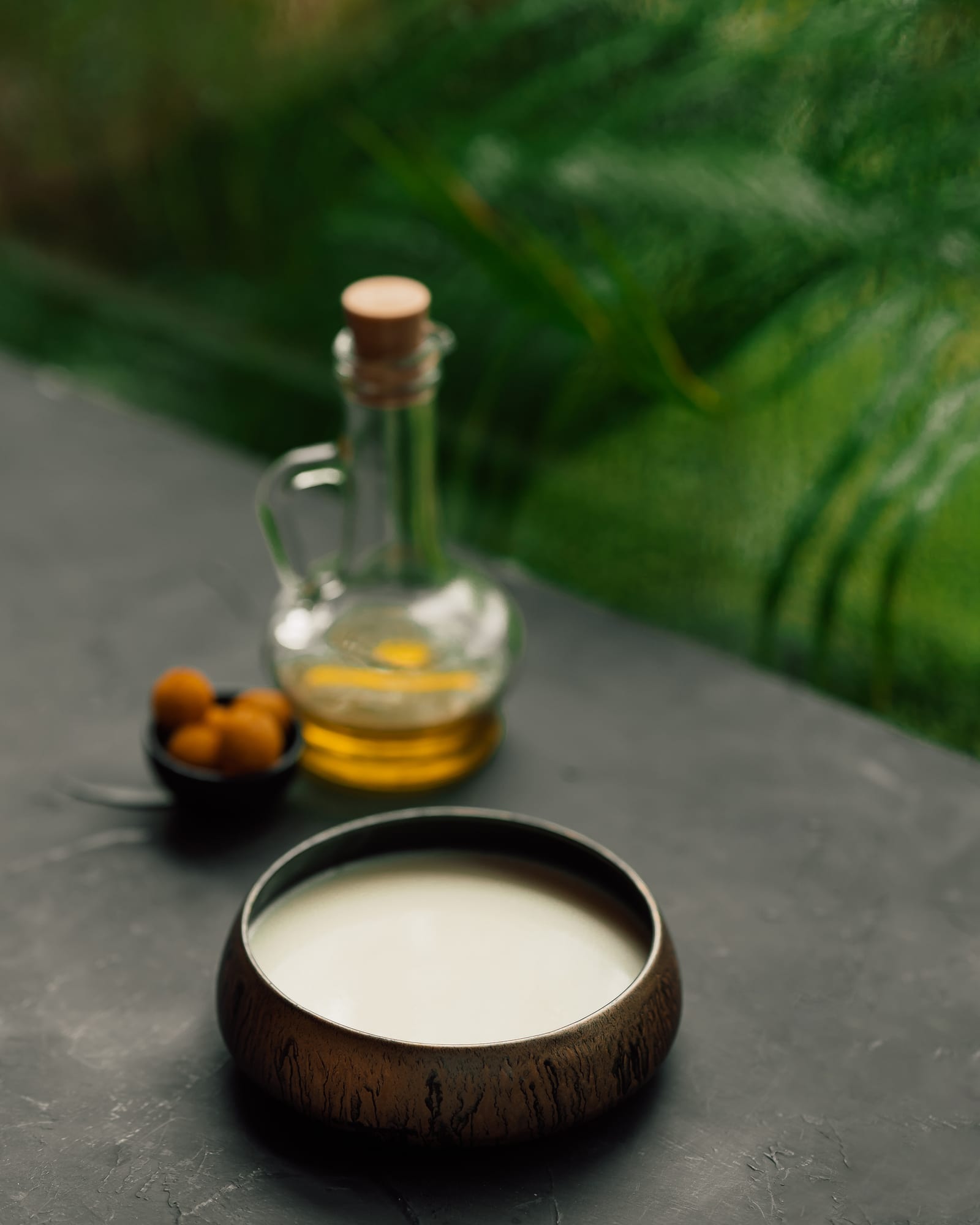Nosh dish, styled product shot