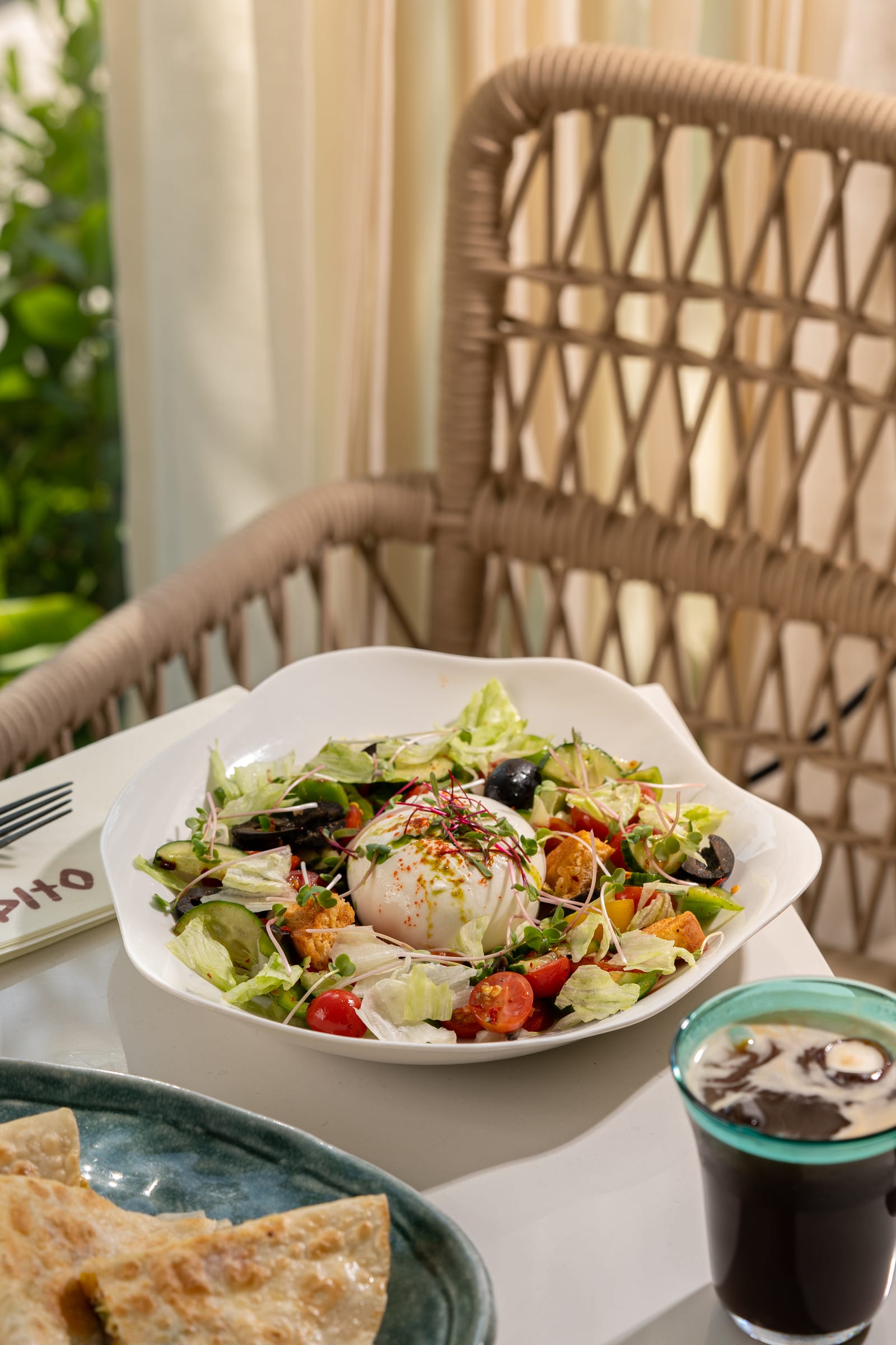 Pepito burrata tomato salad